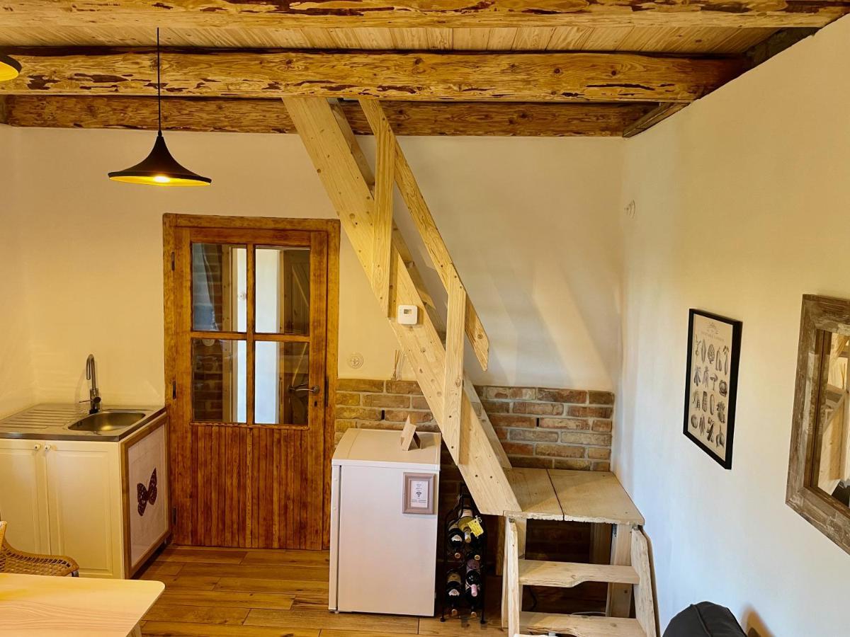 Apartmány pod Kozákem Velké Popovice Exterior foto